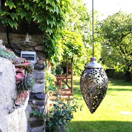 Henye Vintage A Kali-medenceben * Balatonhenye