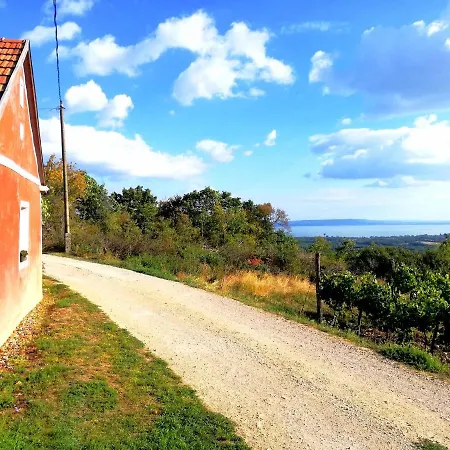 Henye Vintage A Káli-medencében Lejlighed