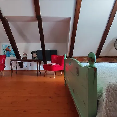 Henye Vintage A Káli-medencében Balatonhenye