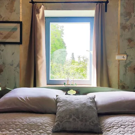 Henye Vintage A Káli-medencében Balatonhenye