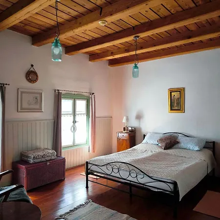 Henye Vintage A Kali-medenceben Apartmán *