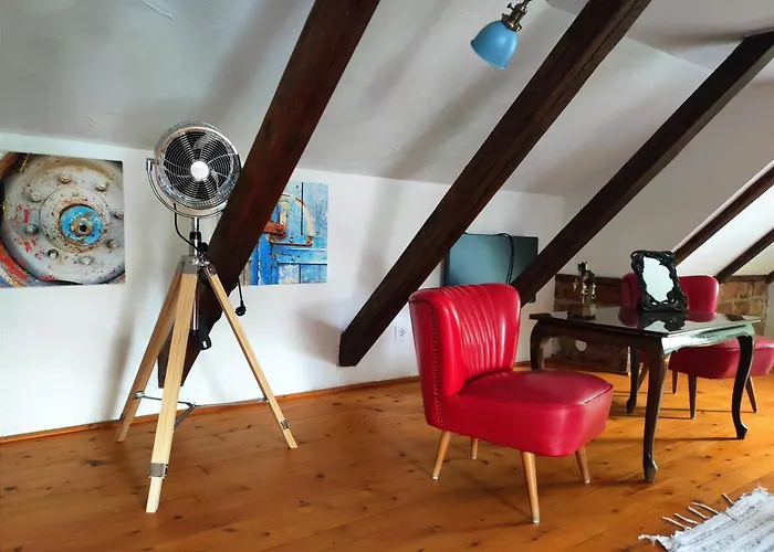 Henye Vintage A Kali-medenceben Apartment *